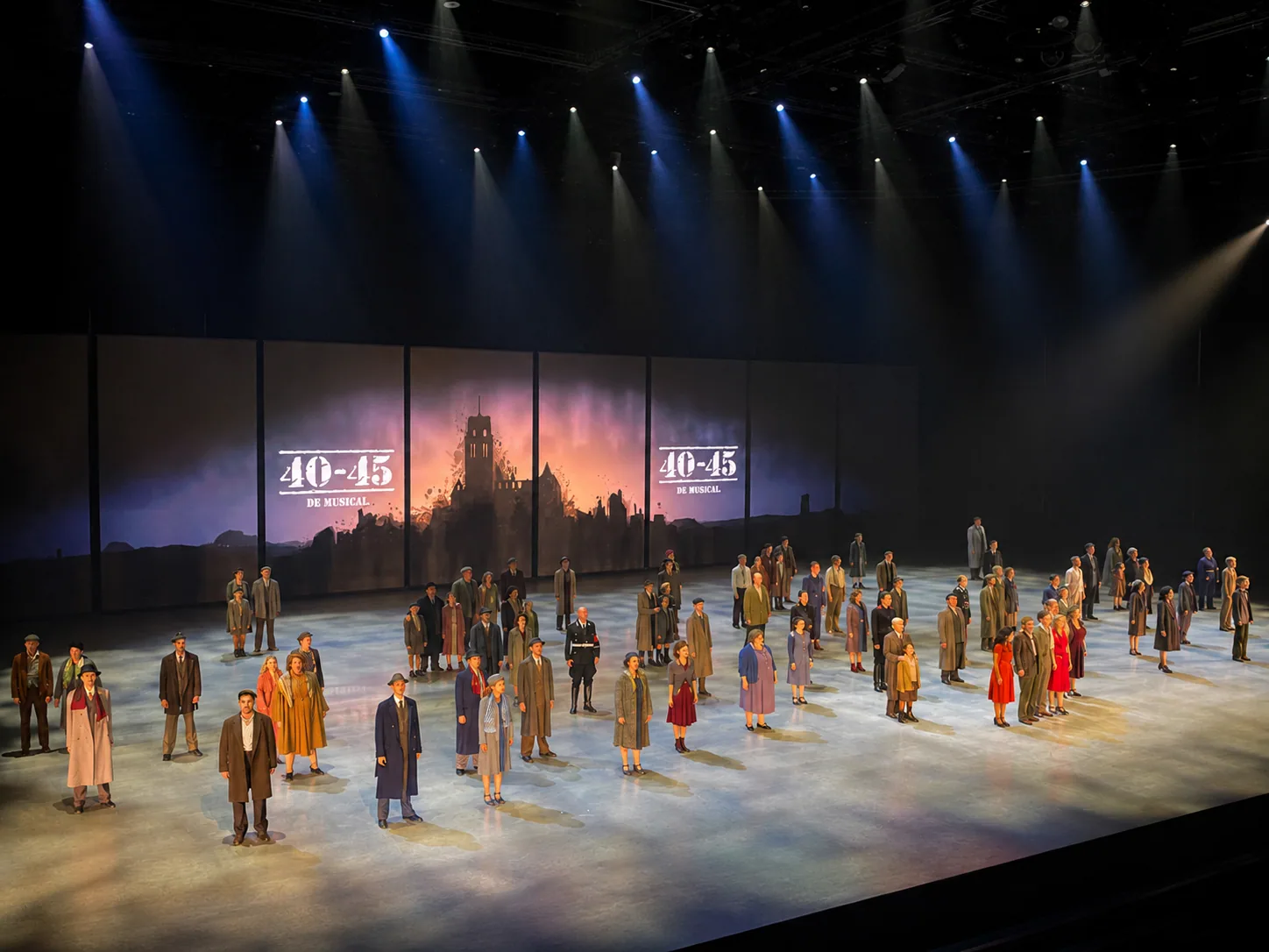 40-45, Studio 100 musical